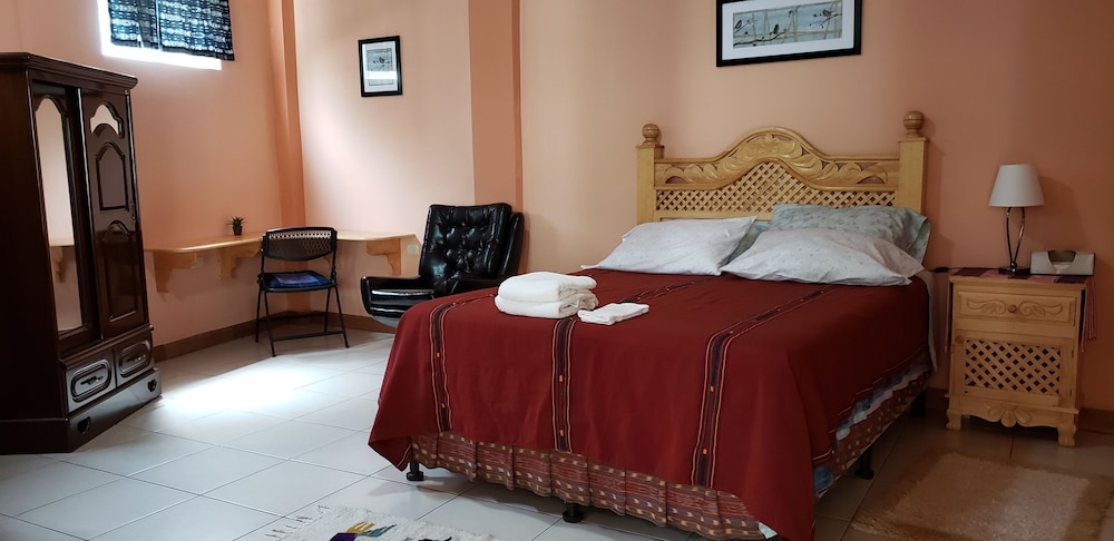 Deluxe Suite, 2 Bedrooms, Non Smoking, Garden View photo 2