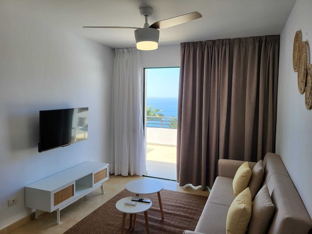 Double Room, Balcony, Sea View