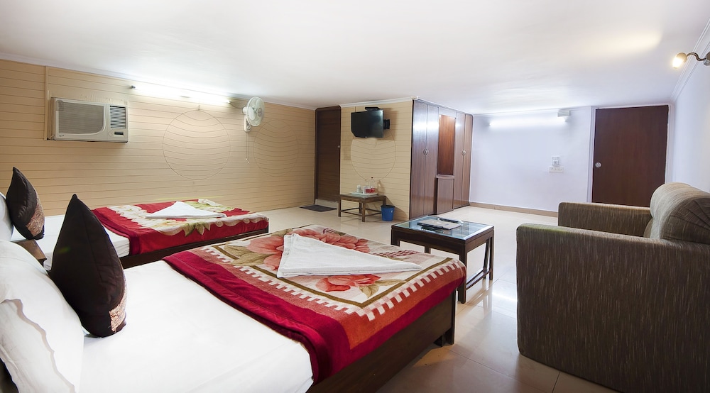 Family Room, 2 Double Beds