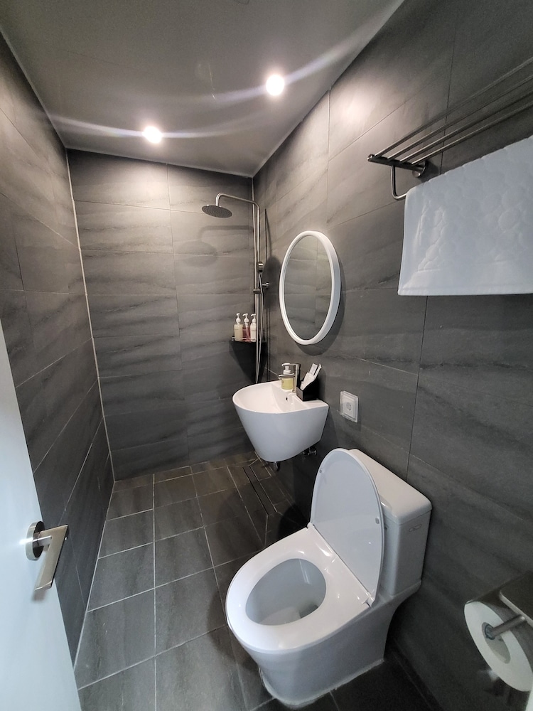 Standard Double Room - Photo 3