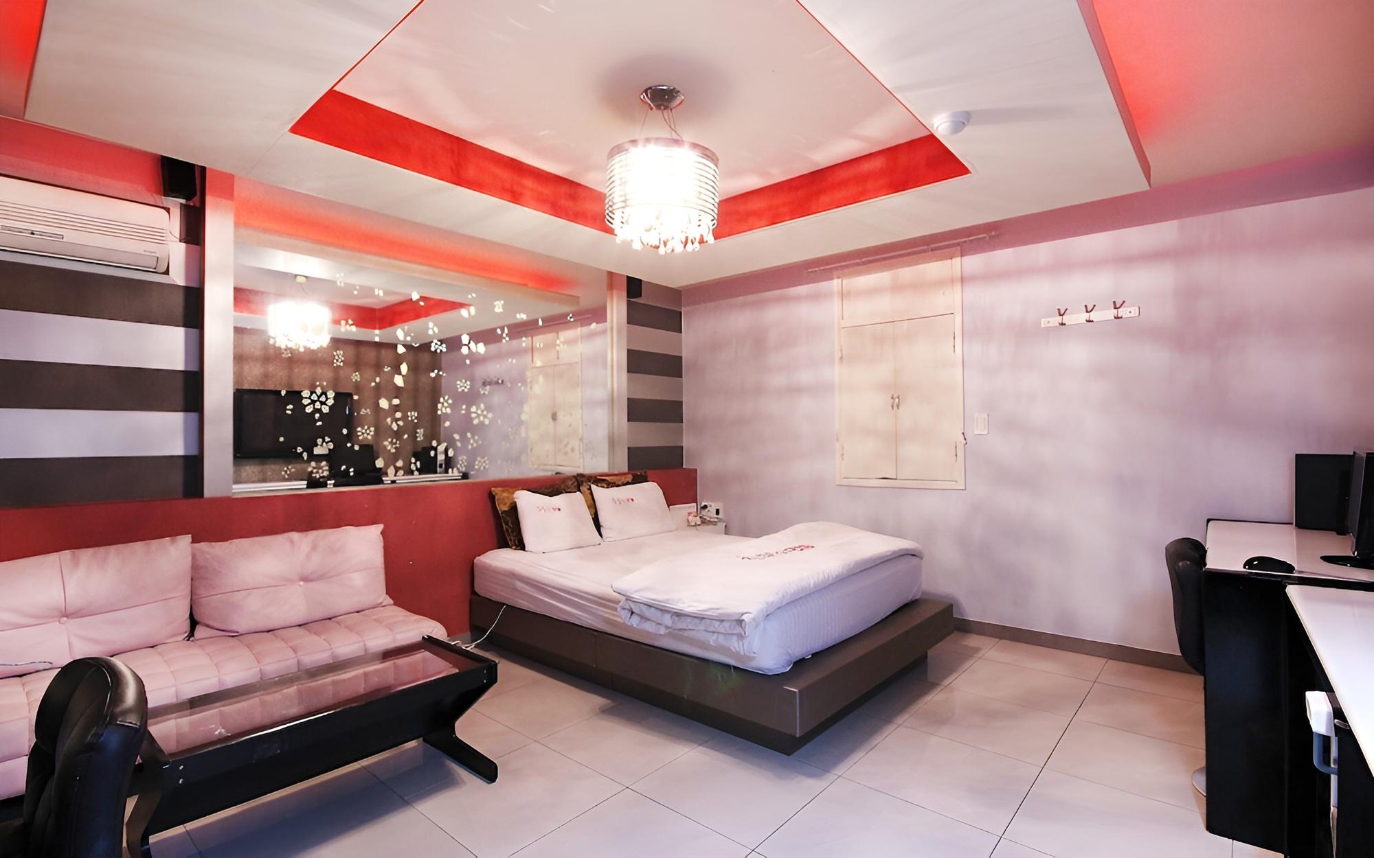 Room (Standard Room)