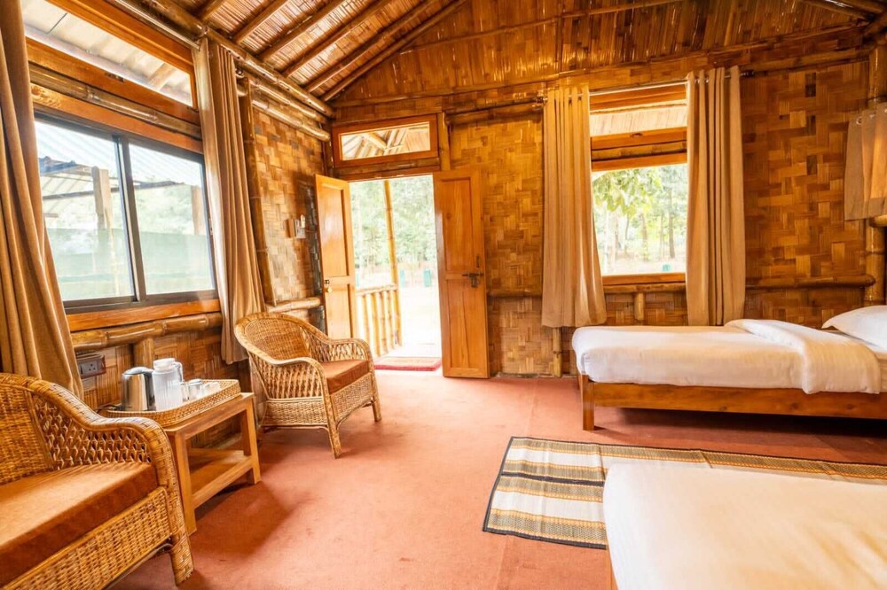 Traditional Deluxe Bamboo Cottage AC photo 2