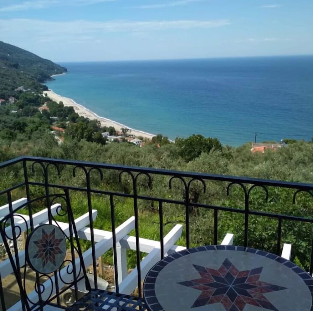 Apartment, 2 Bedrooms, Sea View (Ground Floor - Cherry) photo 2