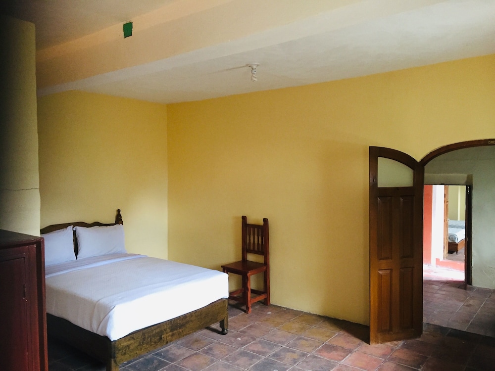 Triple Room photo 2