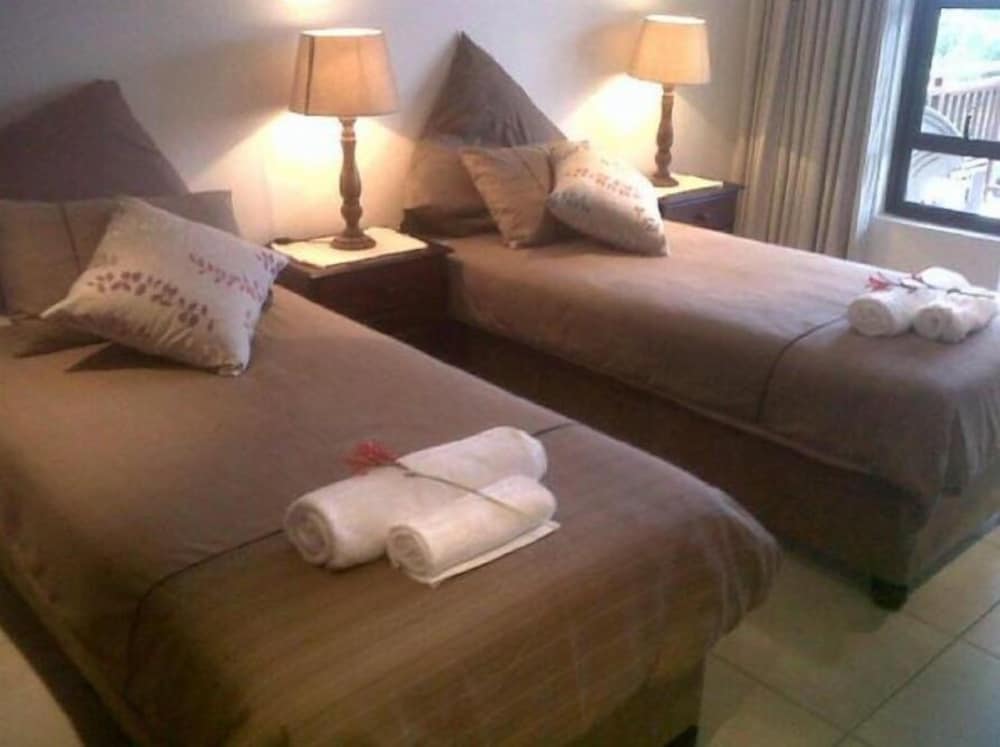 Twin Seaview Room No. 2 photo 1