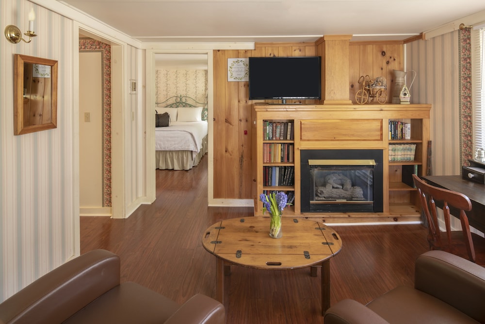 Notch View Cottage