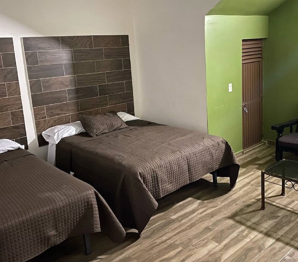 Double Room, 2 Double Beds photo 2
