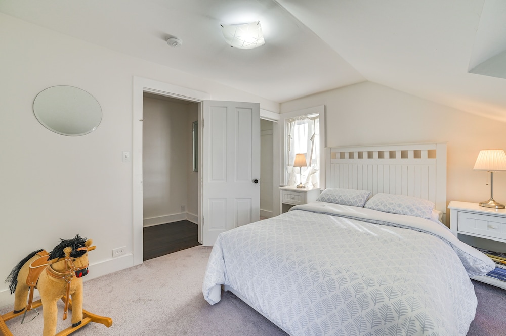 House (4 Bedrooms) photo 1