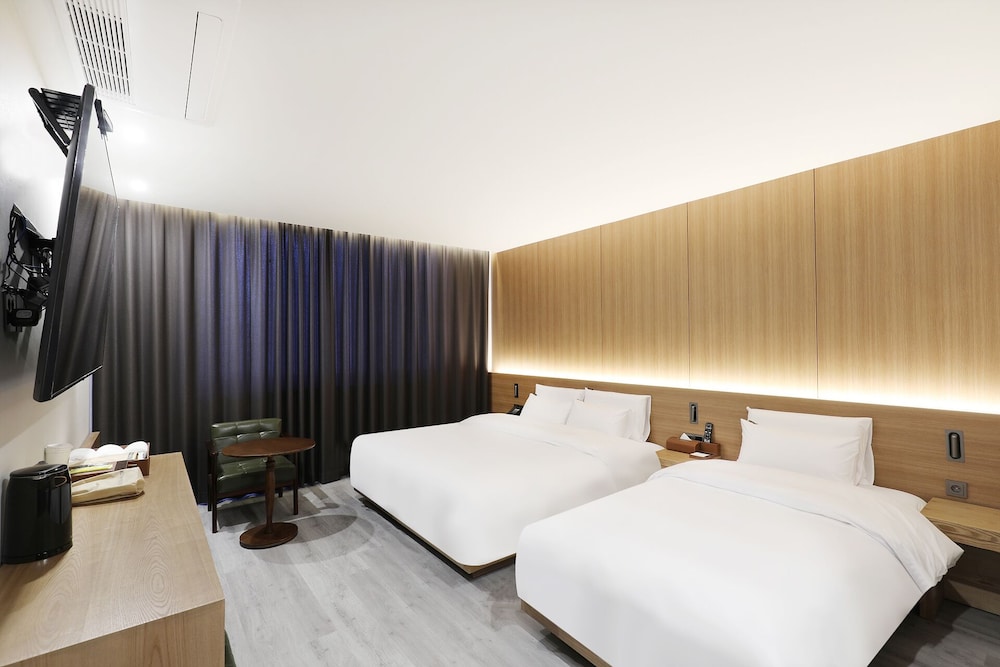 Premium Twin Room, Multiple Beds, Non Smoking