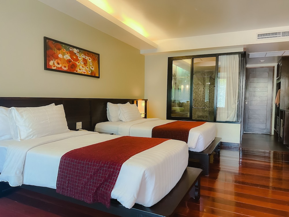 Deluxe Triple Room