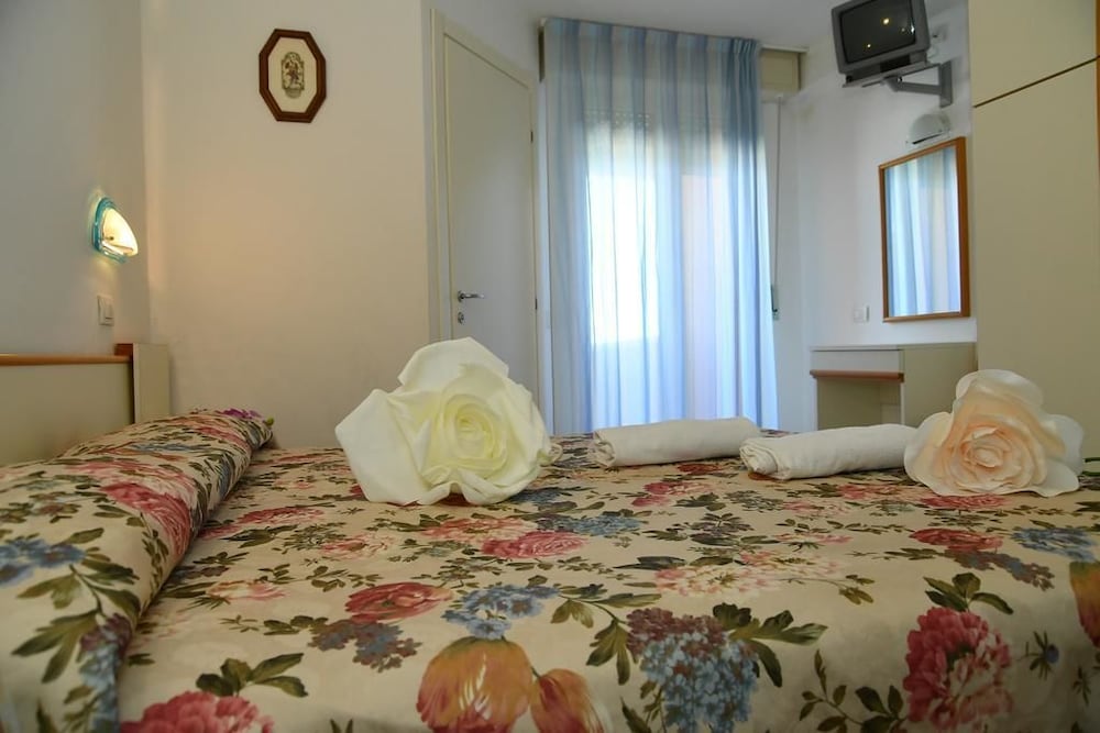 Double or Twin Room, Sea View photo 1