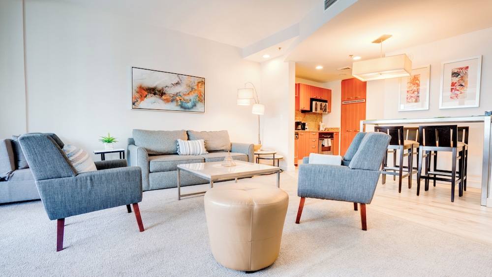 Exclusive Condo, 1 Bedroom, Balcony, Ocean View photo 1