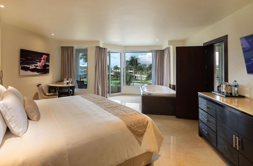 Superior Family Deluxe - Kids & Teens Stay Free
