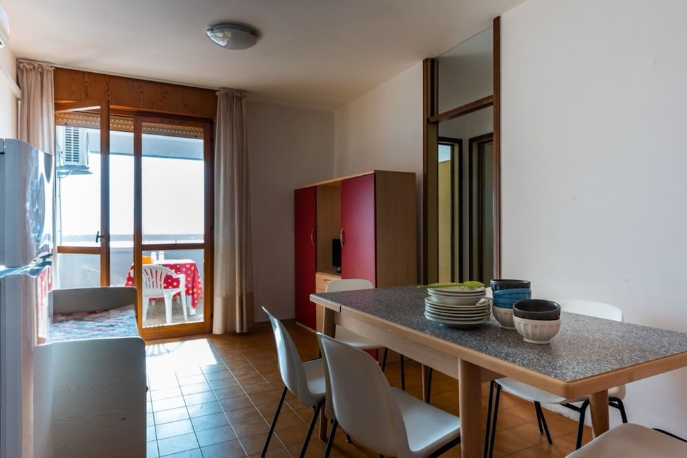 Apartment, 2 Bedrooms, Balcony