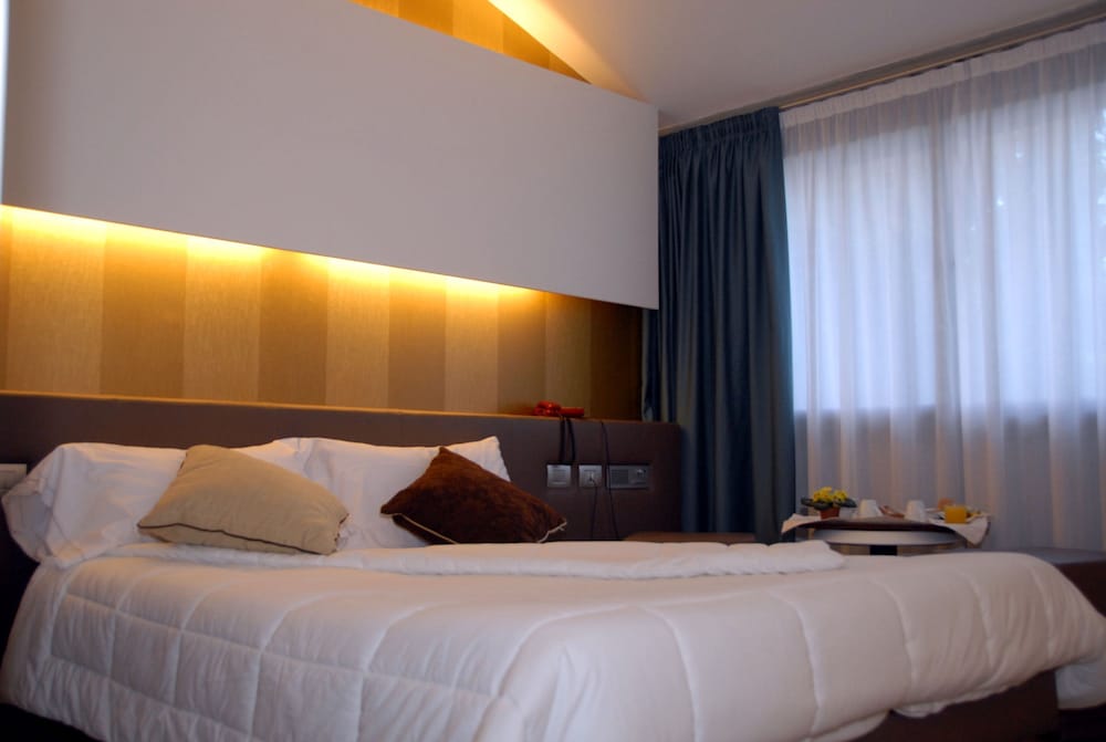 Superior Double or Twin Room - Photo 6