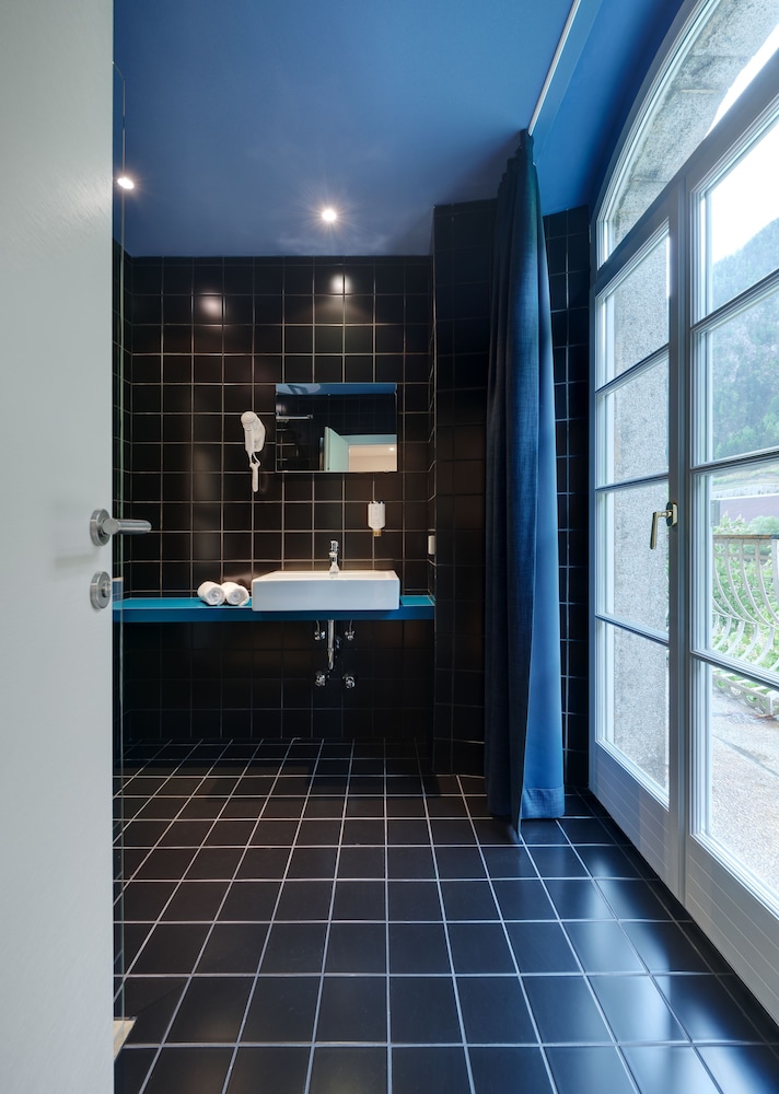 Triple Room, Private Bathroom - Photo 3