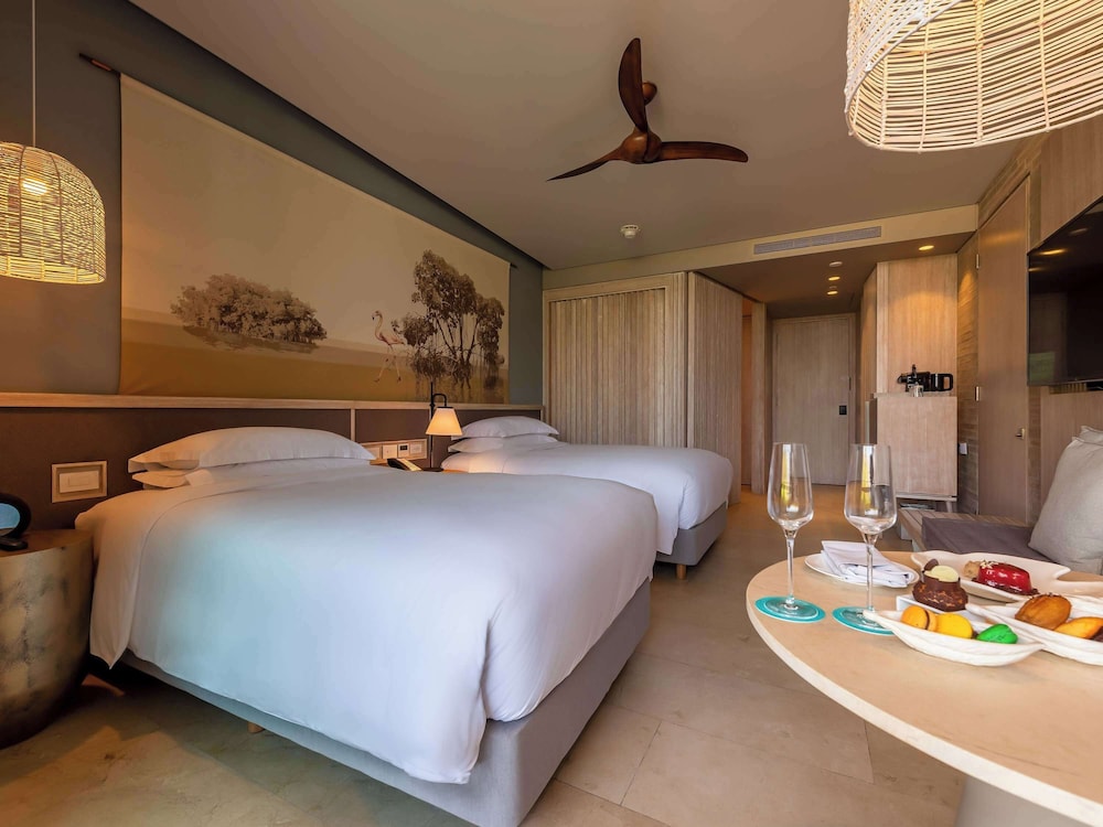 Luxury Spa 2 Twin,  Garden View - Photo 11