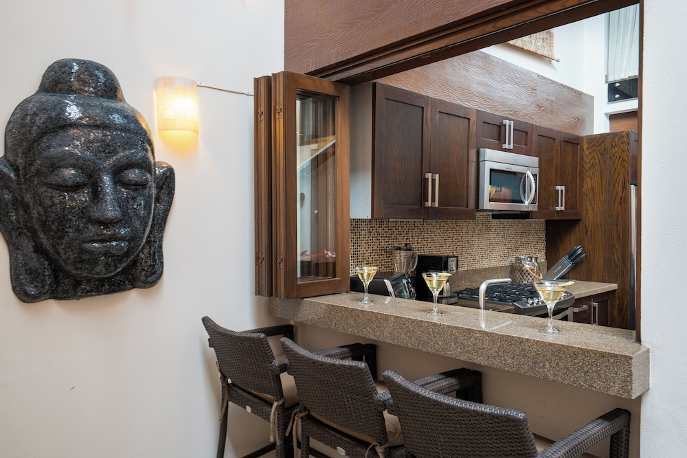 Deluxe Townhome, 2 Bedrooms, Mezzanine