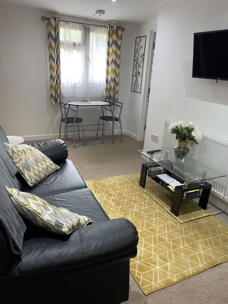 Comfort Bungalow, Ensuite, Garden View (Self-Contained (No 4)) photo 3