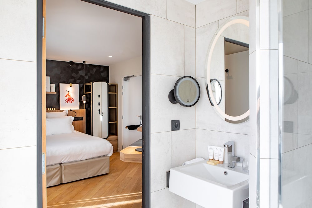 Chambre Supérieure Double Parisienne