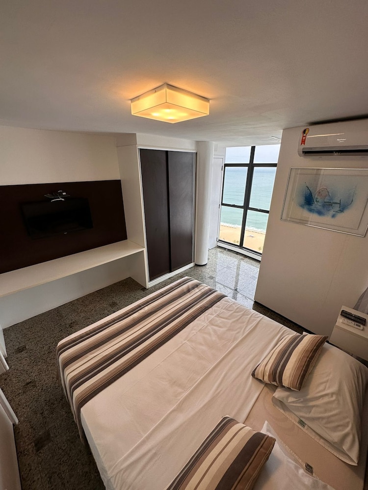 Executive Room - Photo 2