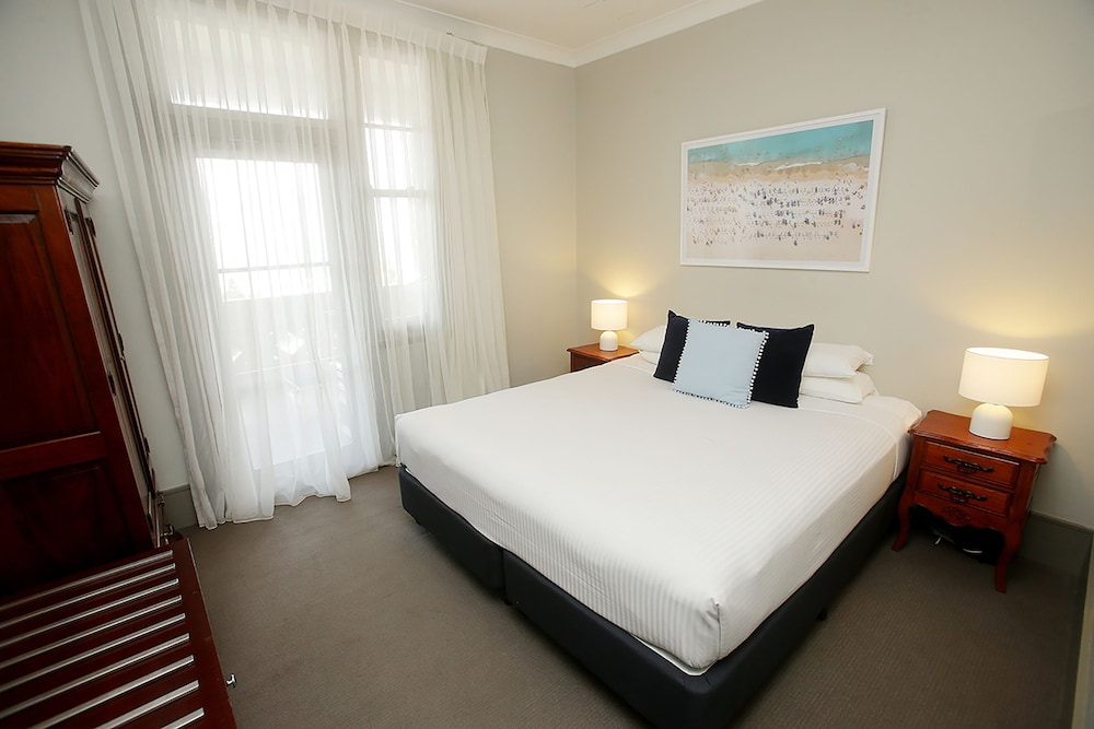 Junior Suite with Panoramic Beach Views photo 3