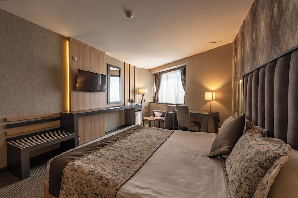 Economy Double Room photo 2