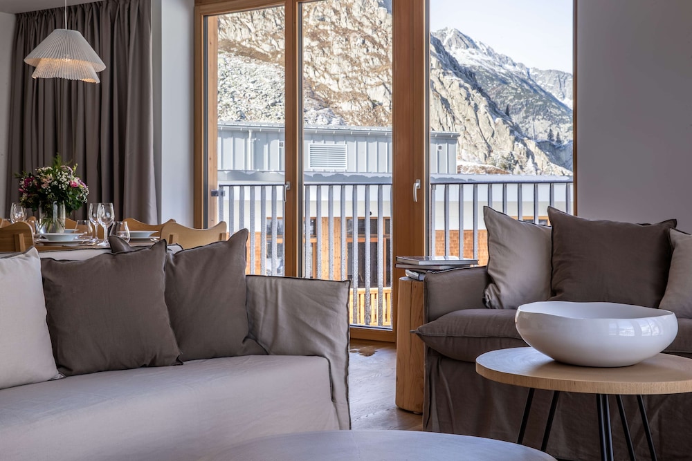 Room, 2 Bedrooms, Mountain View (Residence)