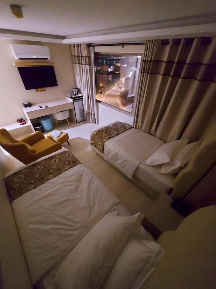 Twin Room, Sea View - Photo 4