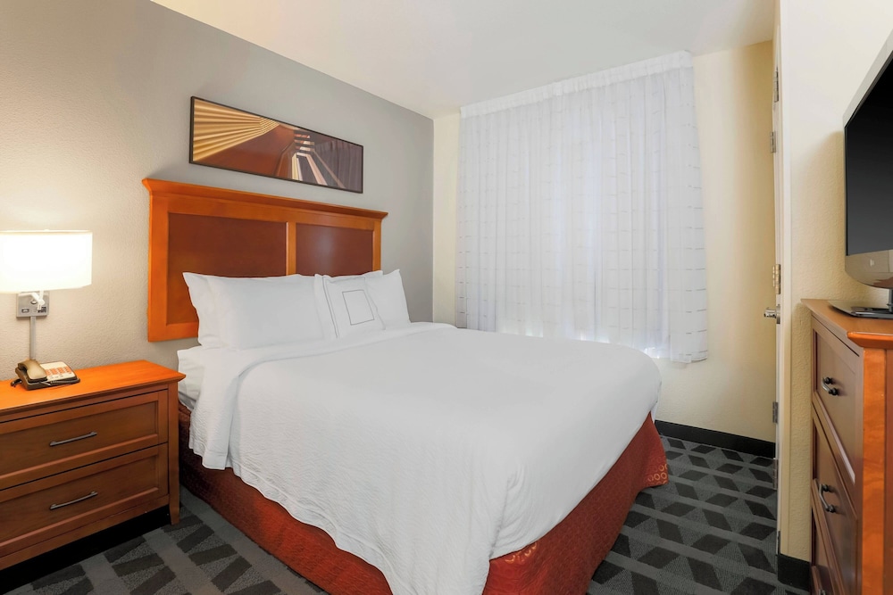 Suite, 1 Bedroom (Hearing Accessible) photo 1