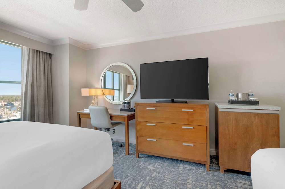 Room, 2 Double Beds, City View (High Floor) - Photo 8