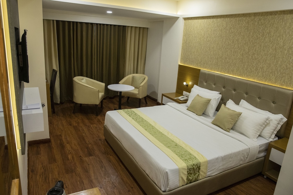 Executive Triple Room - Photo 1