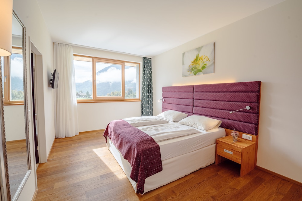 Senior Suite, 2 Bedrooms, Balcony (Narzissenkoenigin) photo 2