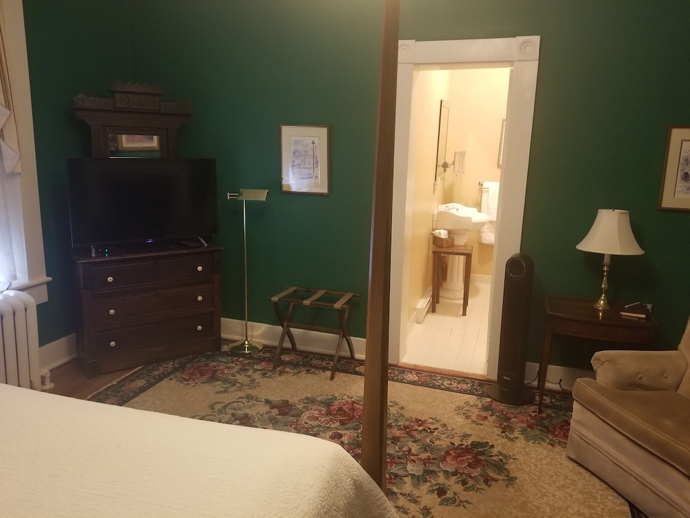 The Garden View Room photo 3