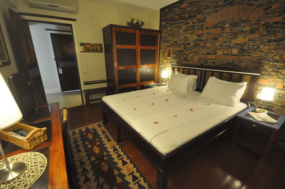 Suite, Garden View - Photo 9