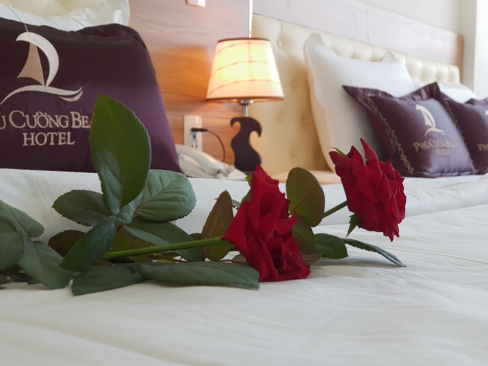 Deluxe Double Room with One Twin Bed and 2 Adults Occupancy (Non Smoking) photo 1