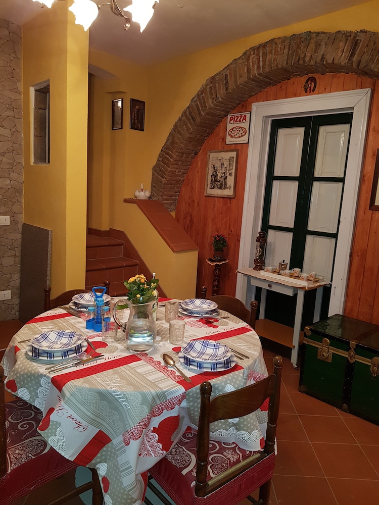 Apartment, 2 Bedrooms, 2 Bathrooms, Mountain View (La Casa dei Nonni) photo 3