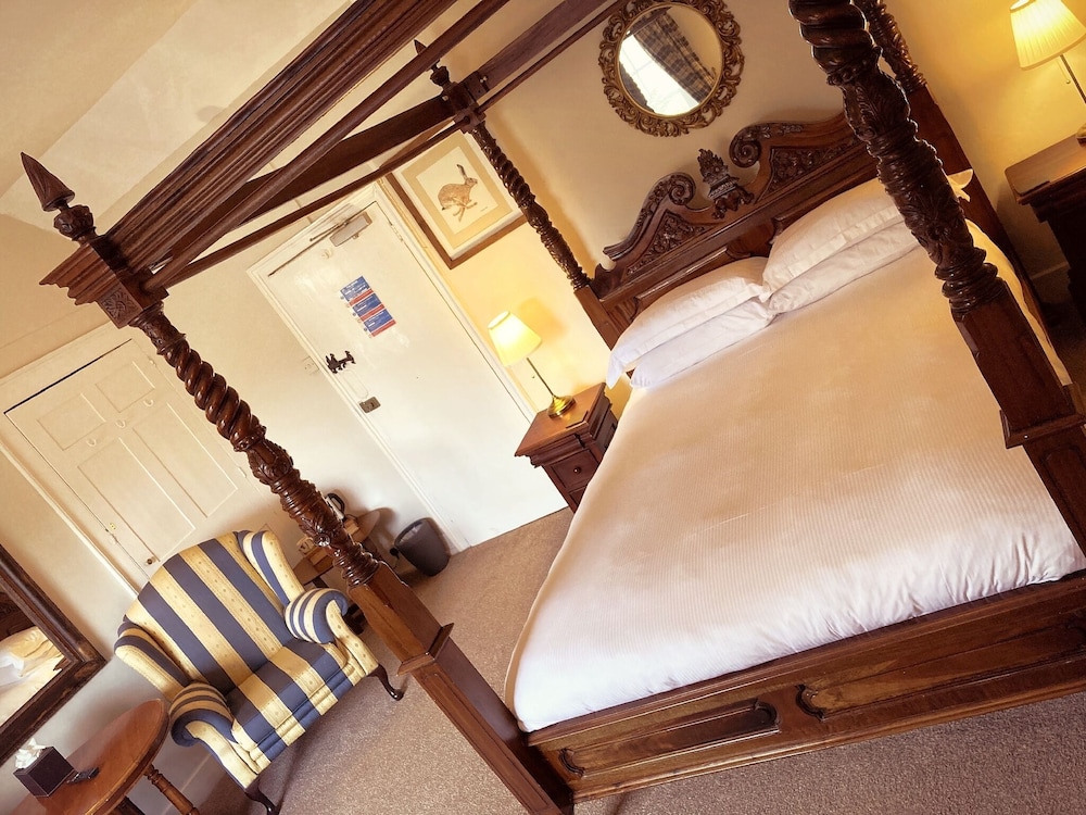 Superior Double Room, Ensuite (Four Poster) - Photo 5