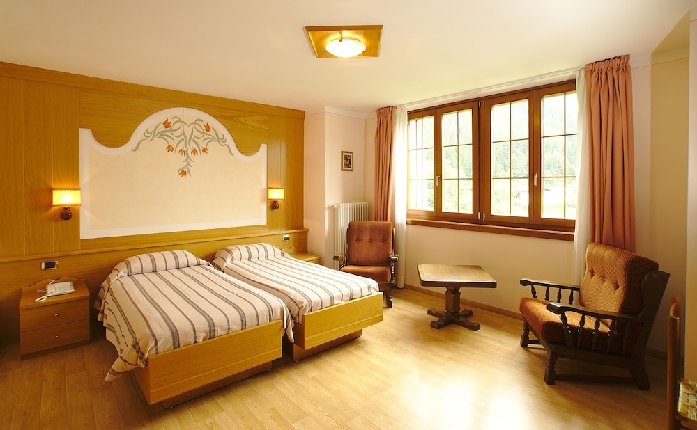 Panoramic Double or Twin Room, 1 Queen Bed, Non Smoking photo 2