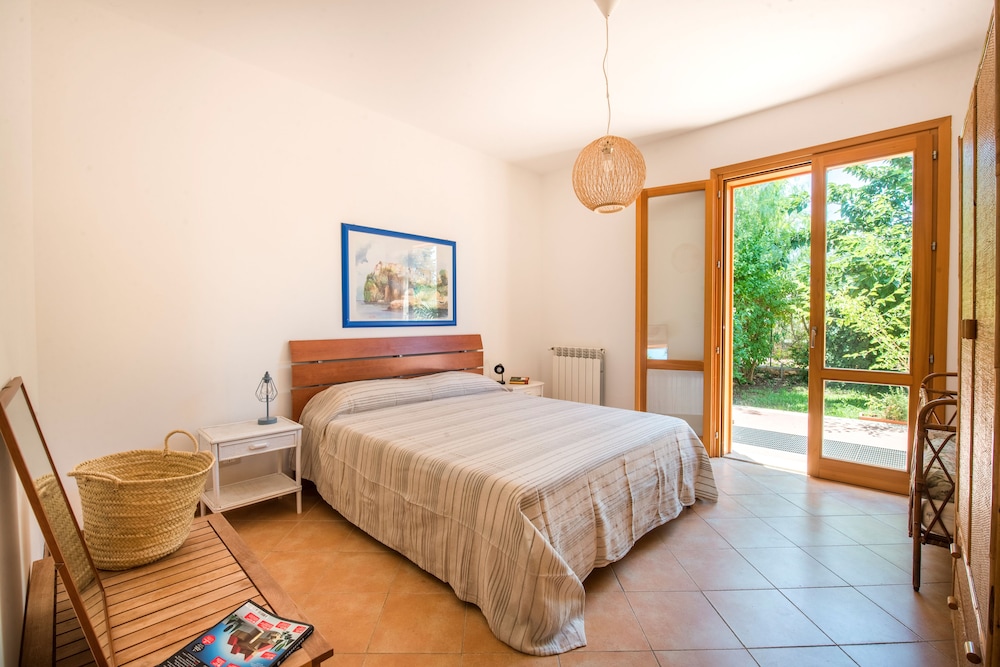Apartment, 2 Bedrooms, Garden View
