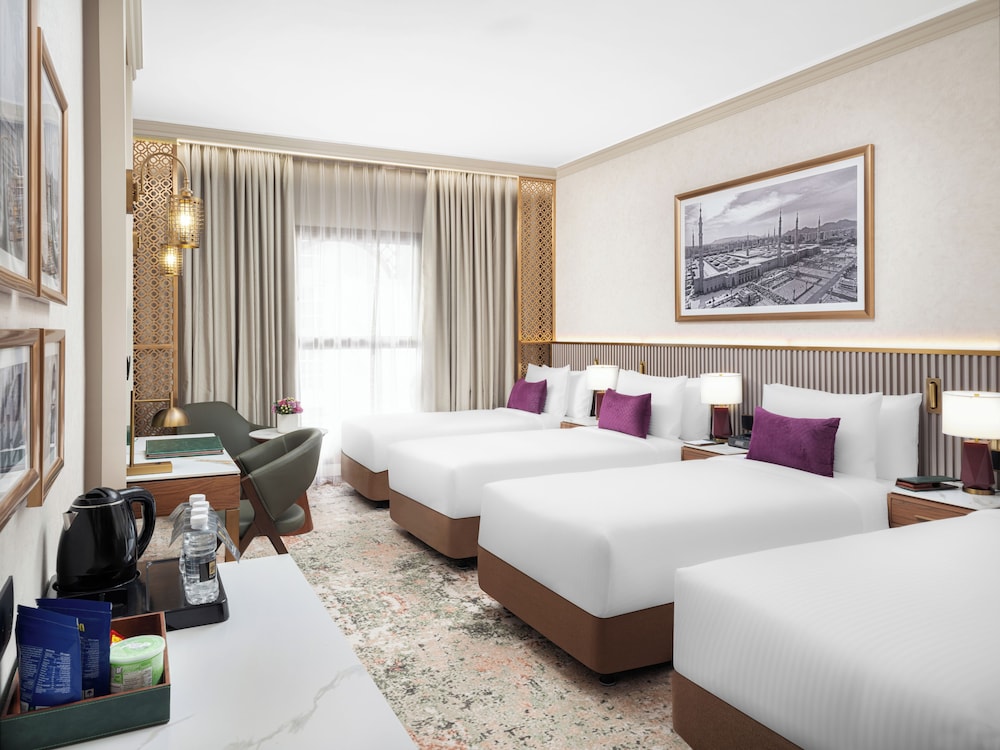 Standard Quadruple Room Haram View - Photo 2
