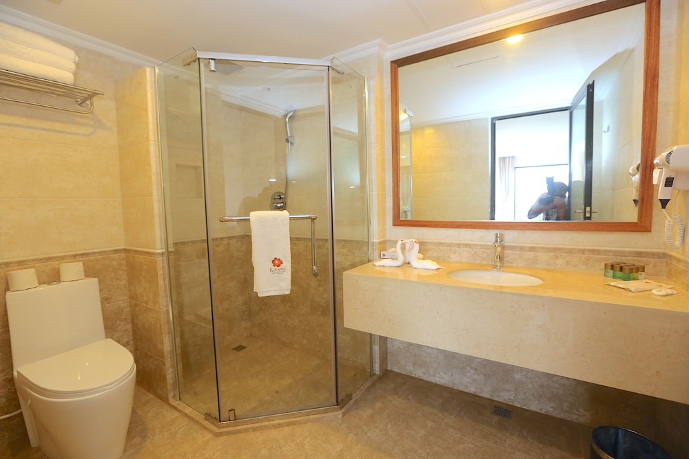 Deluxe Family Room with Balcony and Sea view, photo 6