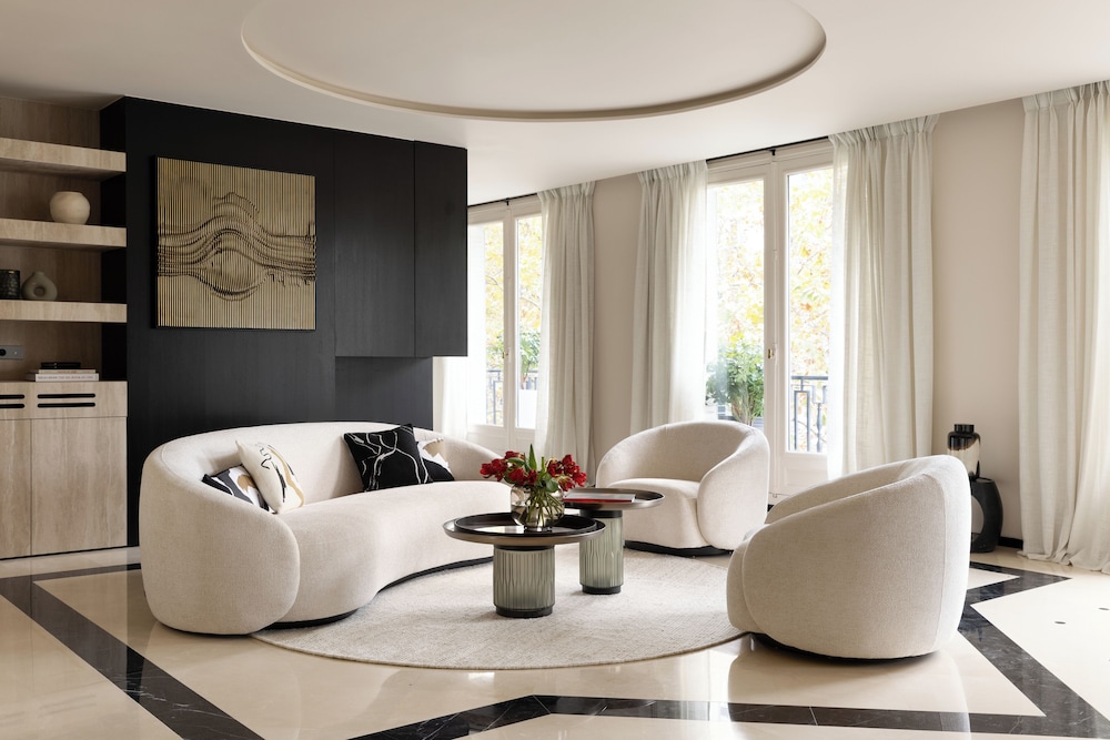 Luxury Apartment photo 1