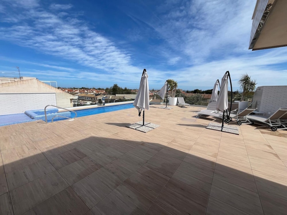 Apartment, 2 Bedrooms, Accessible, Balcony