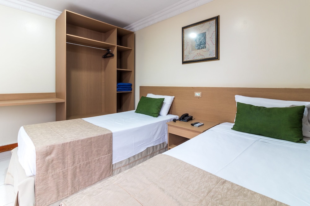 Basic Twin Room - Photo 4