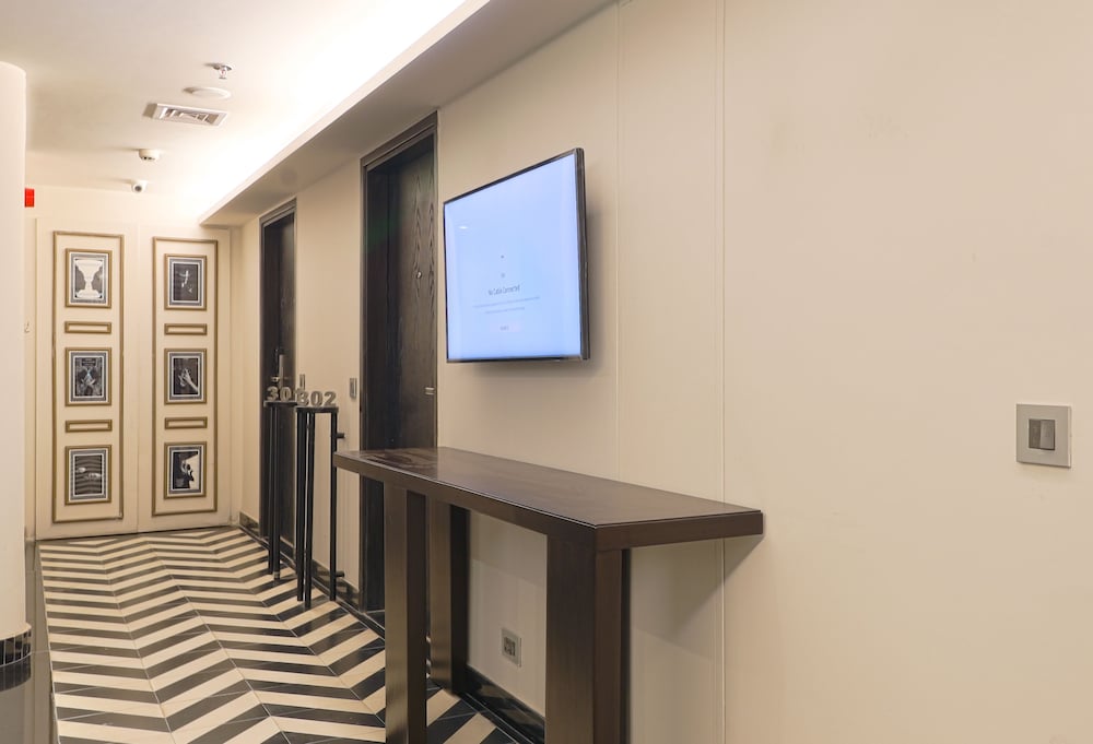 Premium Room - Photo 6