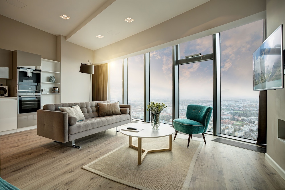 Apartment Executive Suite (1 room, City View) photo 2
