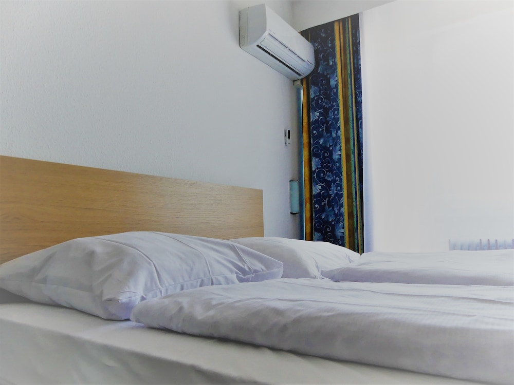 Suite, 2 Bedrooms, Terrace (cathedral view) photo 1