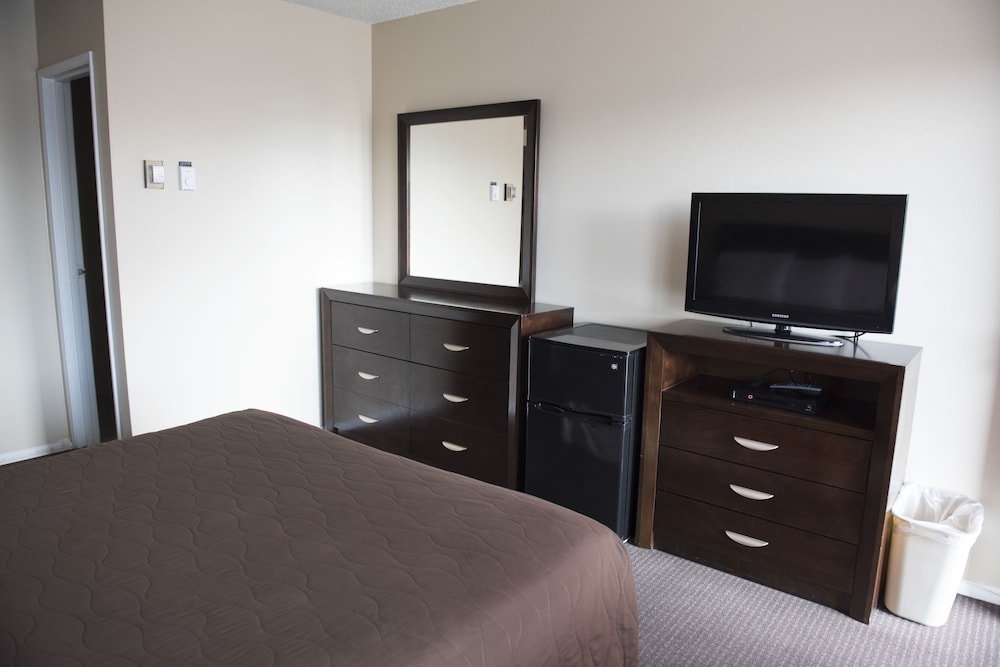 Room, 1 Queen Bed photo 2