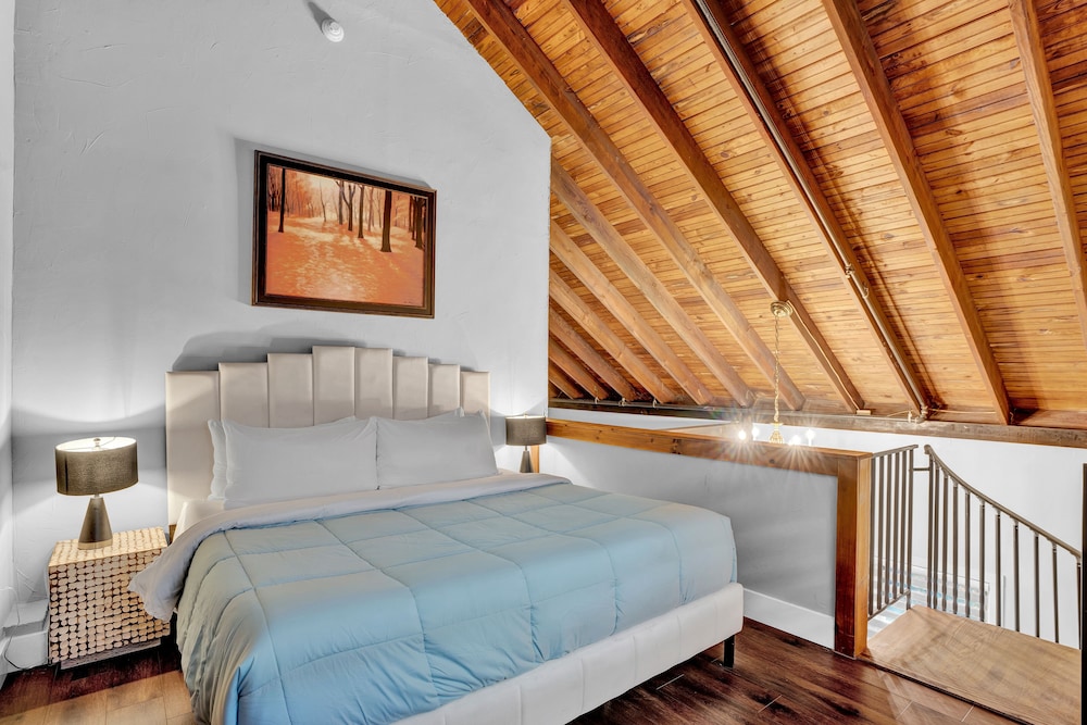 Barn Suite 3 photo 2